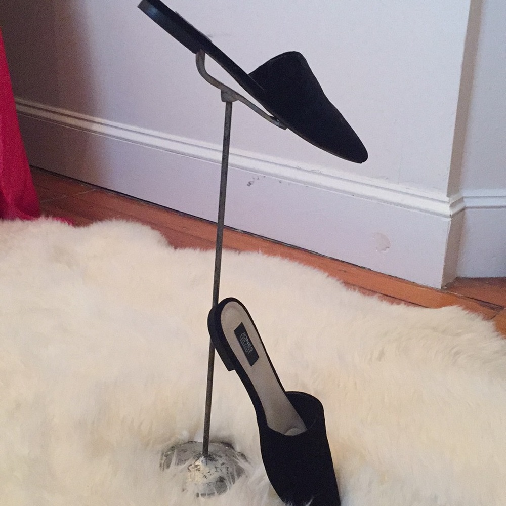 Jones New York signature velvet slip-ons